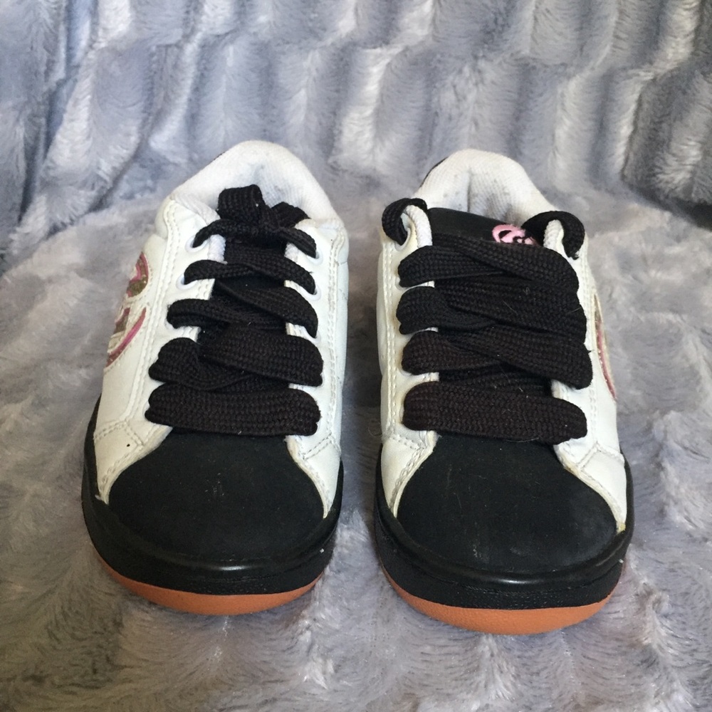 HEELY Skate Shoes for Kids.
